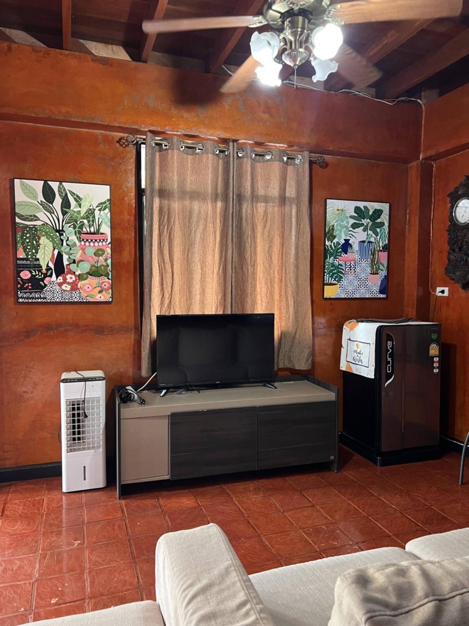 Baankasemsuk Resort 般咔 深宿 Patong Exterior photo